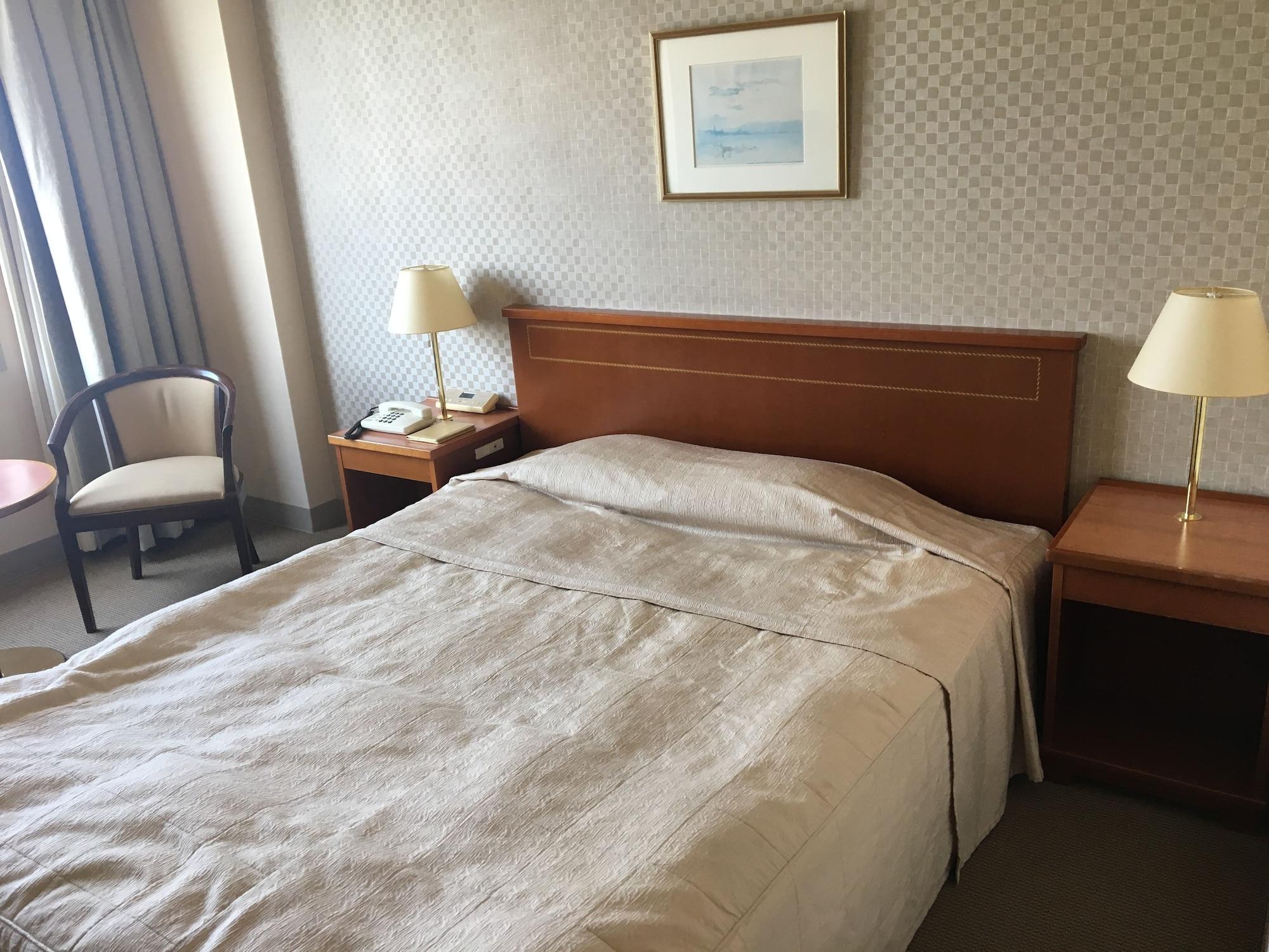 Hotel Crown Palais Kokura Kitakyūshū Exteriör bild